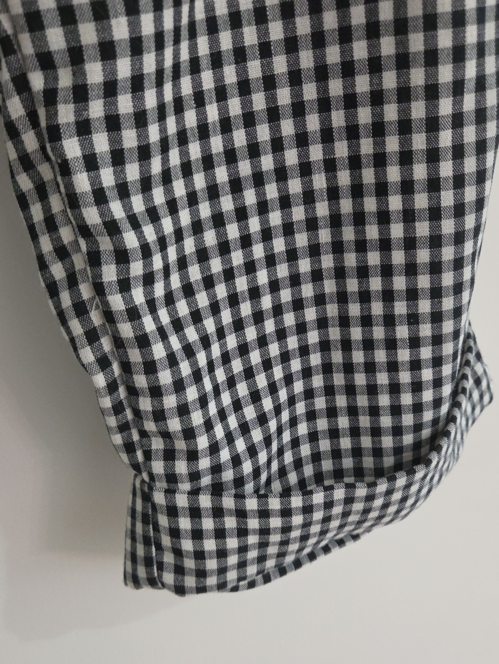 Lightweight Capris - Picture 2 of 5